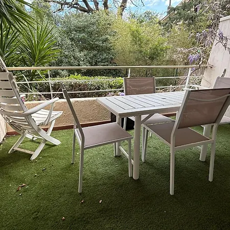 Daire Summer By Halldis Saint-Tropez